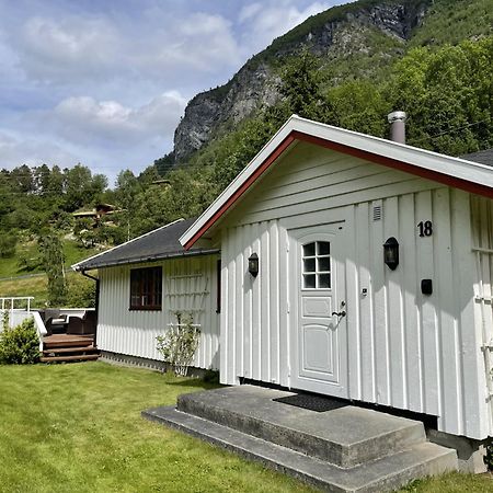 Dalhus - House With Jacuzzi Villa Norddal Exterior photo