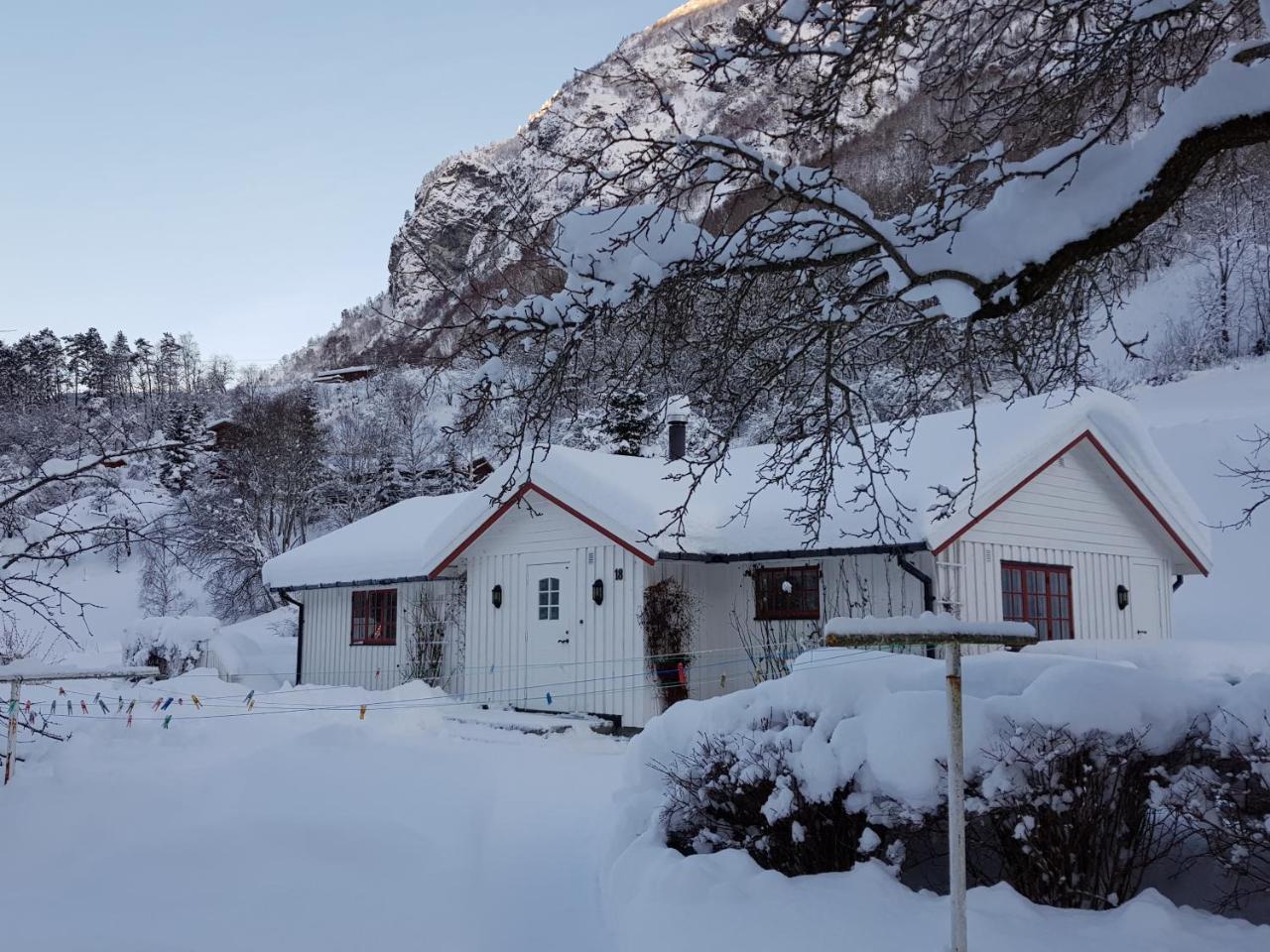 Dalhus - House With Jacuzzi Villa Norddal Exterior photo